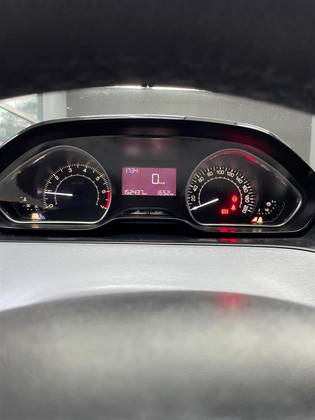 PEUGEOT 208 1.5 ACTIVE PACK 8V FLEX 4P MANUAL PEUGEOT 208 1.5 ACTIVE PACK 8V FLEX 4P MANUAL